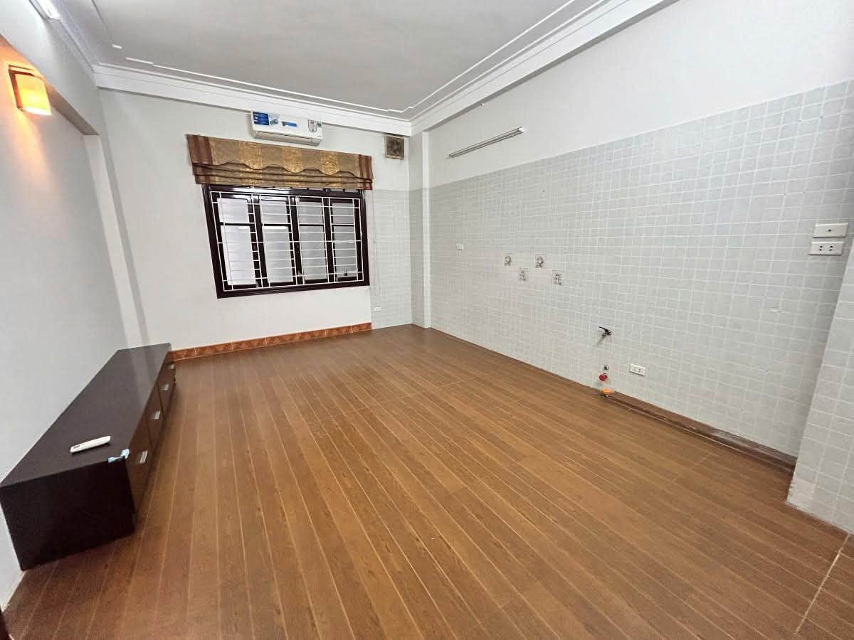 Bán Nhà Lạc Long Quân Tây Hồ 73m2 6 Tầng Ô Tô Sát Lotte